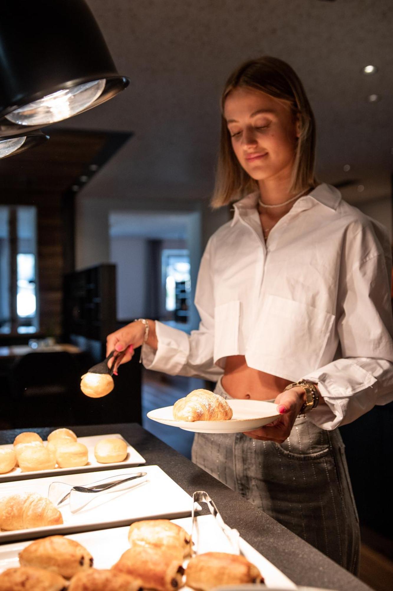 Hotel Royal Und Ferienhaus Annabel 塞斯托 外观 照片